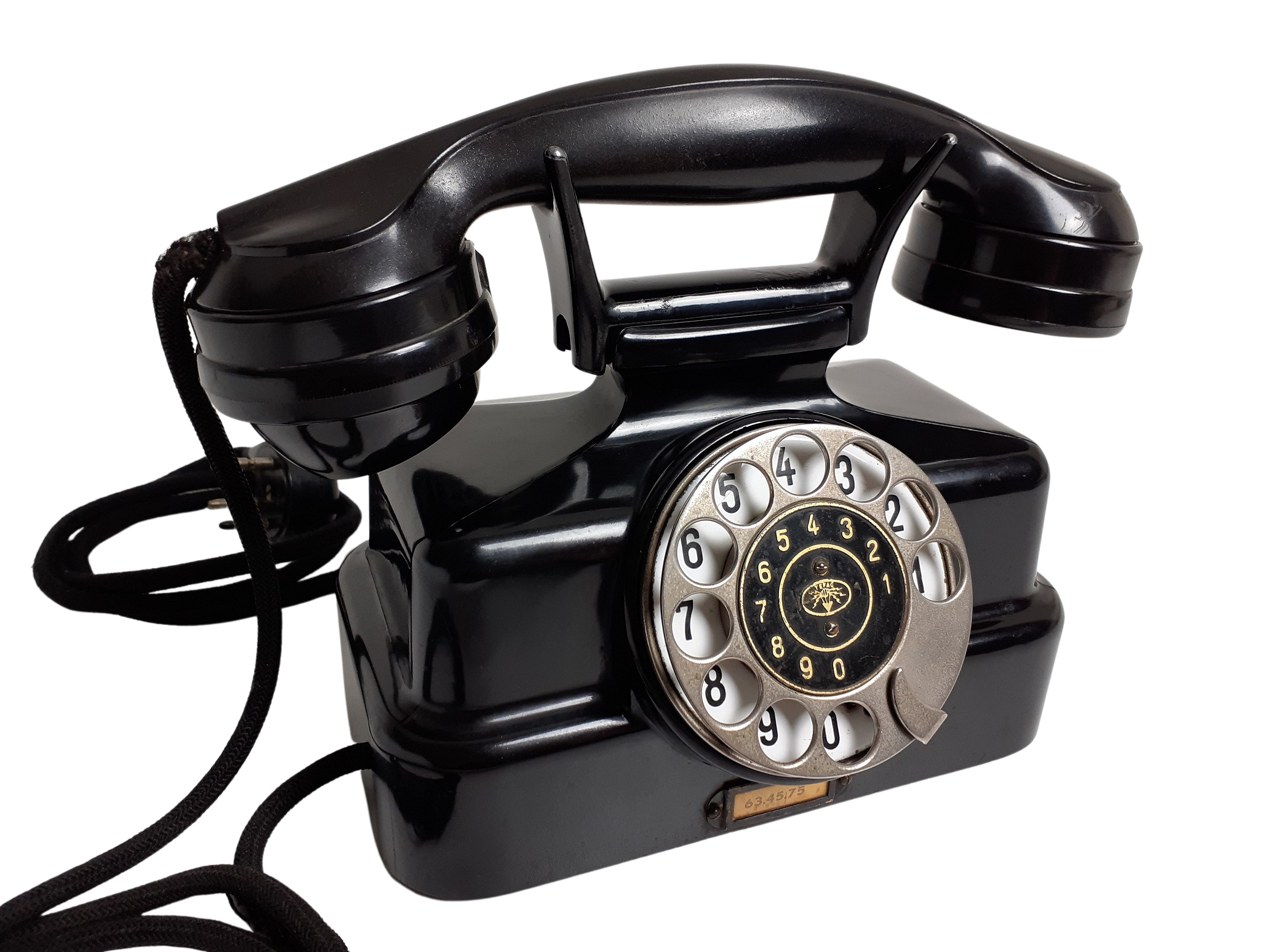 Tefag_Berliner_tafeltoestel_1936-removebg