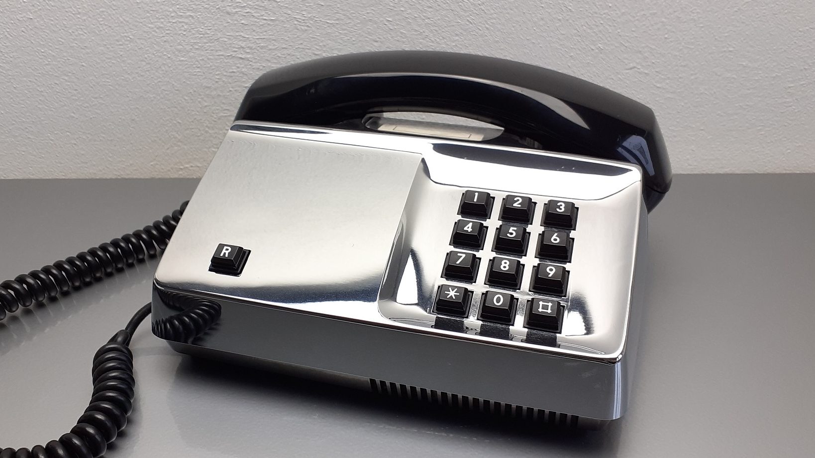 PTT Ericsson Diavox TDK zilver